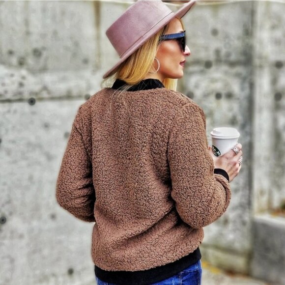 Talli Faux Fur Warm Sherpa Jacket - Picture 2 of 5